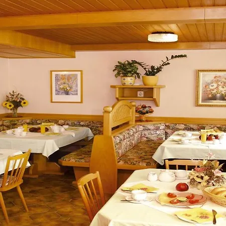 Carina بيت ضيافة Sankt Kanzian am Klopeiner See